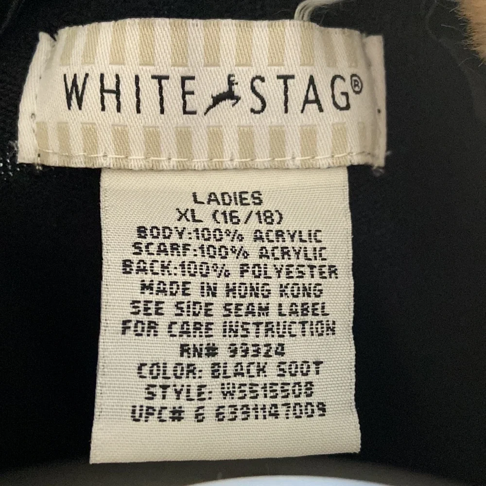 White Stag Black Sweater with Leopard Detachable Collar